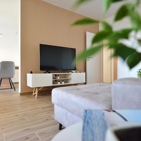 Apartman Lola 자다르 외부 사진