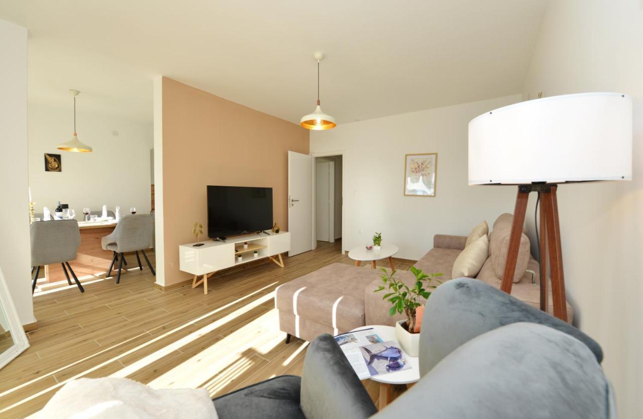 Apartman Lola 자다르 외부 사진